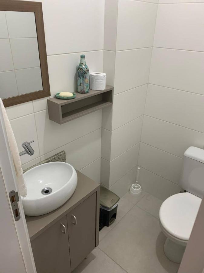 Apartamento 100M Praia Do Santinho Apartment ฟลอเรียนอโปลิส ภายนอก รูปภาพ